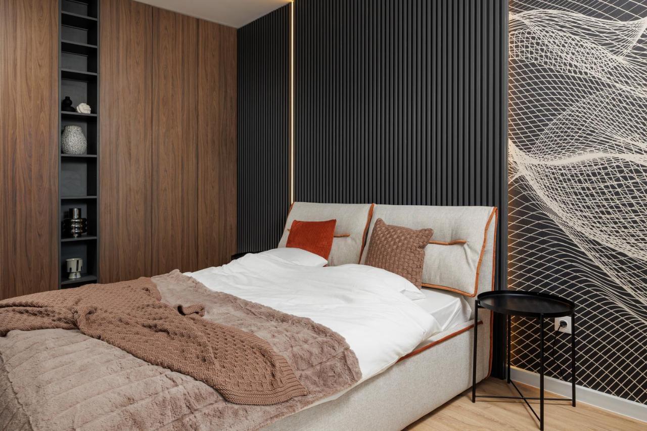Mandala Designer Apartments With Free Private Parking, Near Mall Coresi Brașov Exterior foto