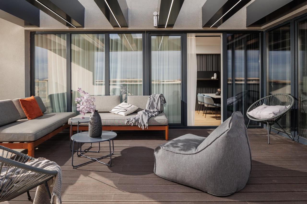 Mandala Designer Apartments With Free Private Parking, Near Mall Coresi Brașov Exterior foto